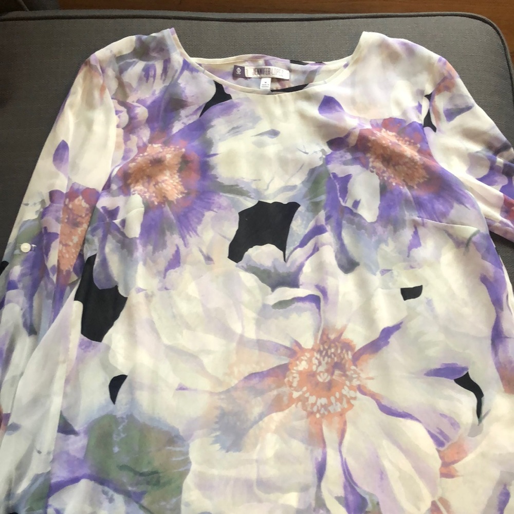 Jennifer Lopez blouse